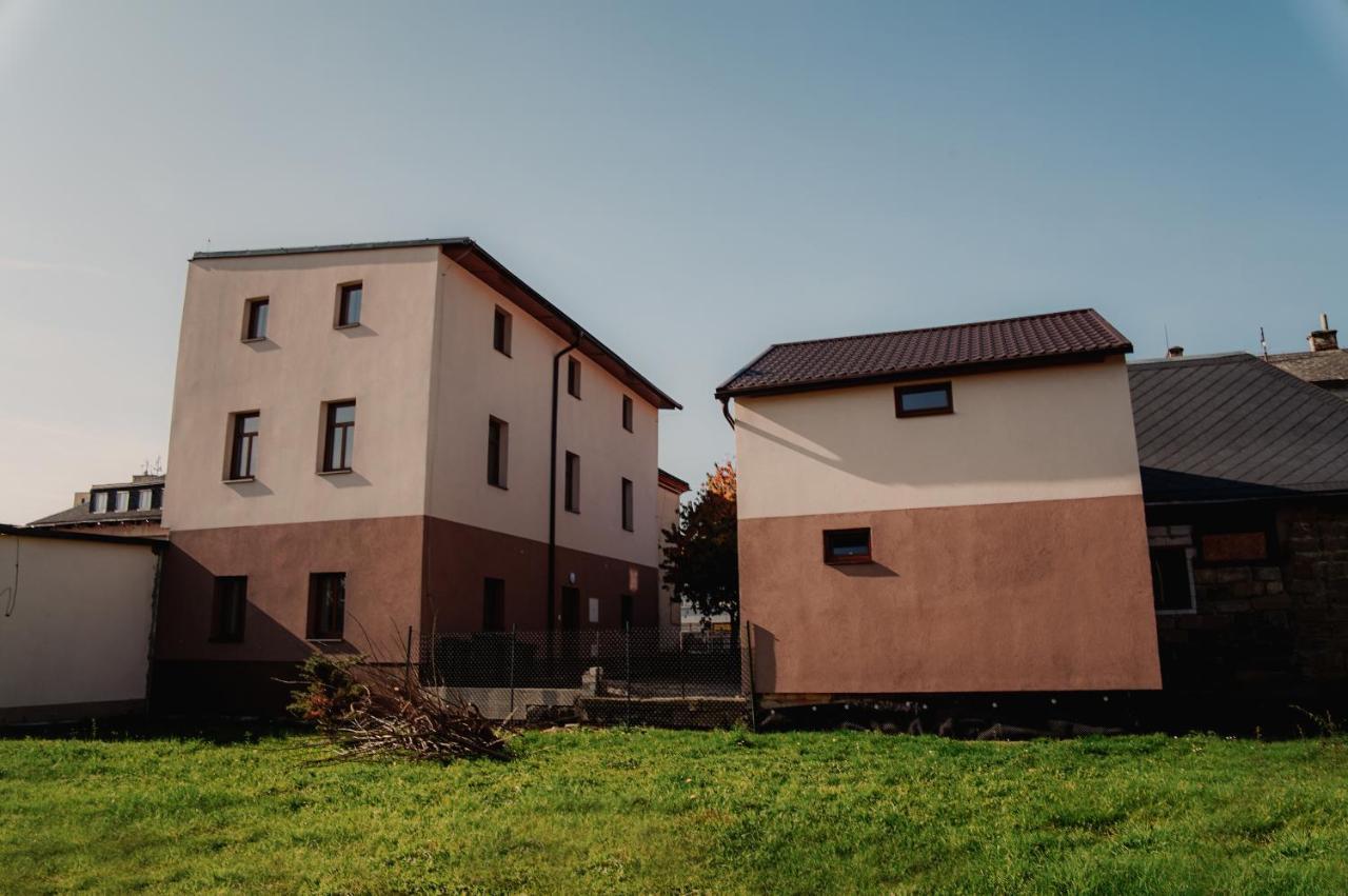 Apartmany Centrum Novy Bor Exterior photo